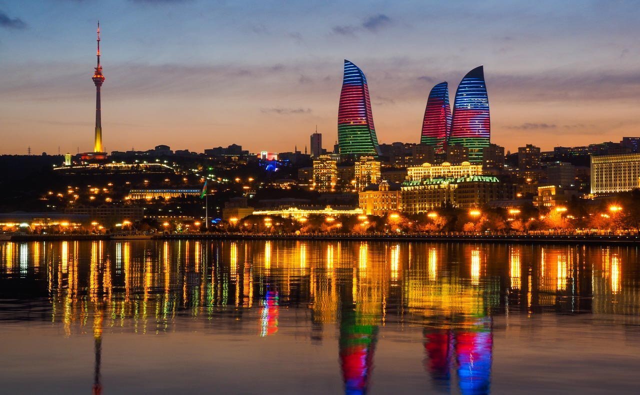 Bakü Turu - A-Jet Havayolları ile 3 Gece Otel Konaklamalı - İstanbul Hareketli